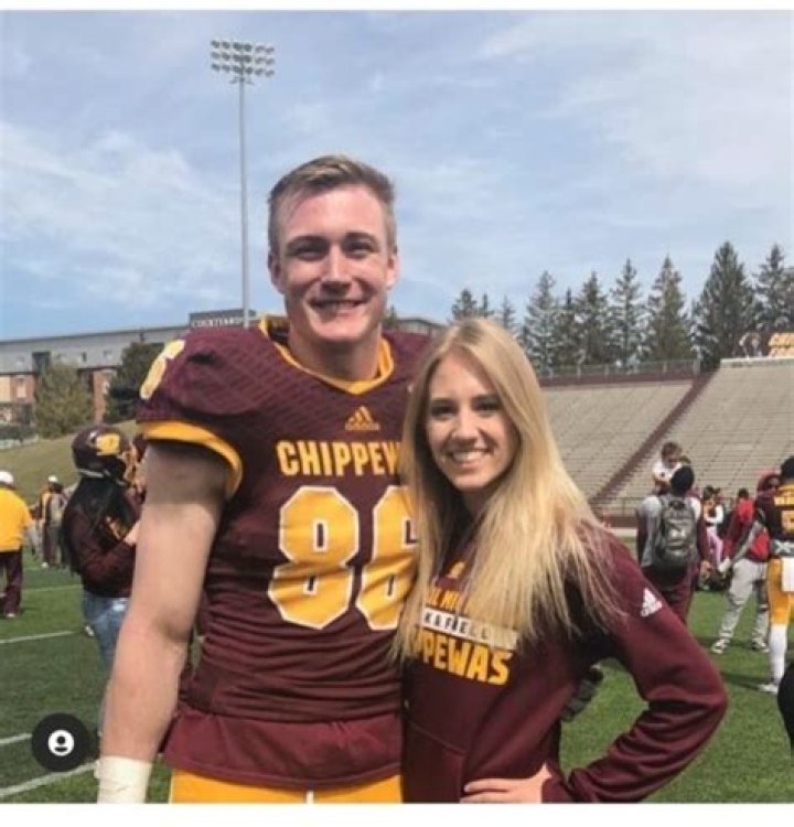 
Who Is Bernhard Raimann Girlfriend Calli Stemple? Dating Life And Family Of Offensive Tackle 