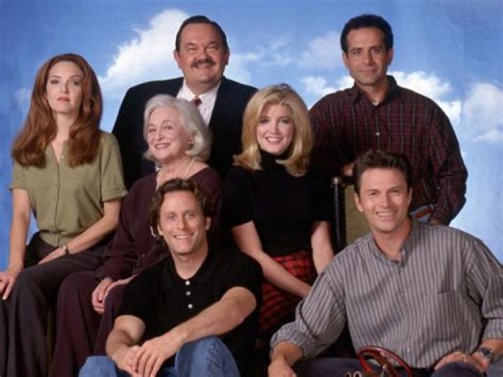 Who is Crystal Bernard and Is She Married or in Relationship?