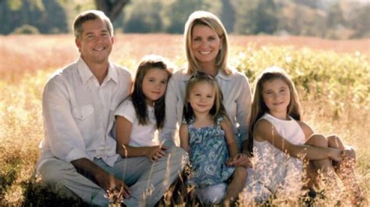 Who Is David Bloom Wife Melanie Beal? Daughters And Family