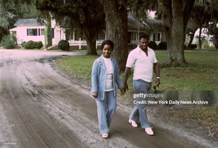 Who Is Florence Smith? Joe Frazier Wife and Children Now