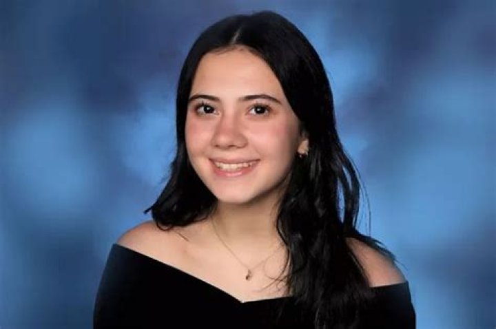 
Who Is Isabel Carella? Car Accident Linked To Her Cause Of Death 