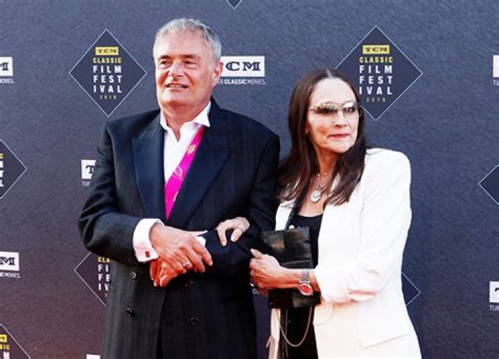 Who Is Leonard Fournette Wife Jamie Jones? Parents & family Details