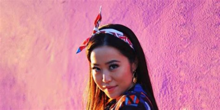 
Who is Stephanie Soo? Is she married? Age, Fiance, Net Worth 