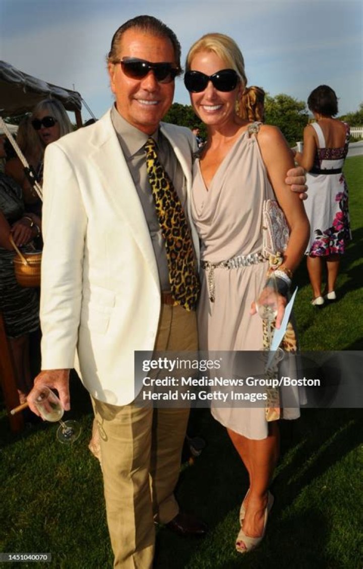 
Who Is Thomas Cashman Girlfriend Kayleeanne Sweeney? Meet His Parents And Family 