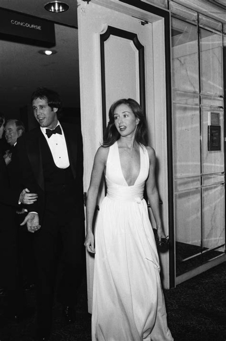 Who Was Chevy Chase’s Ex-Wife Jacqueline Carlin? Jacqueline Carlin Cause Of Death