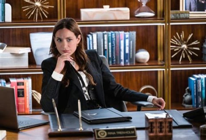 Why Did Kathleen Munroe Leave FBI? Rina Trenholm On FBI Dead or Alive, What Happened To Her?