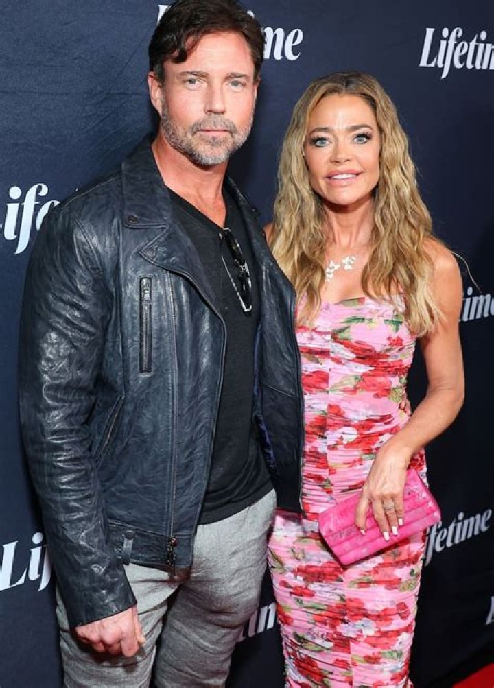 Yes, Nicole Papay Is Leaving Fox Carolina But Where Is She Going? Meet Her Husband Aaron Cheslock