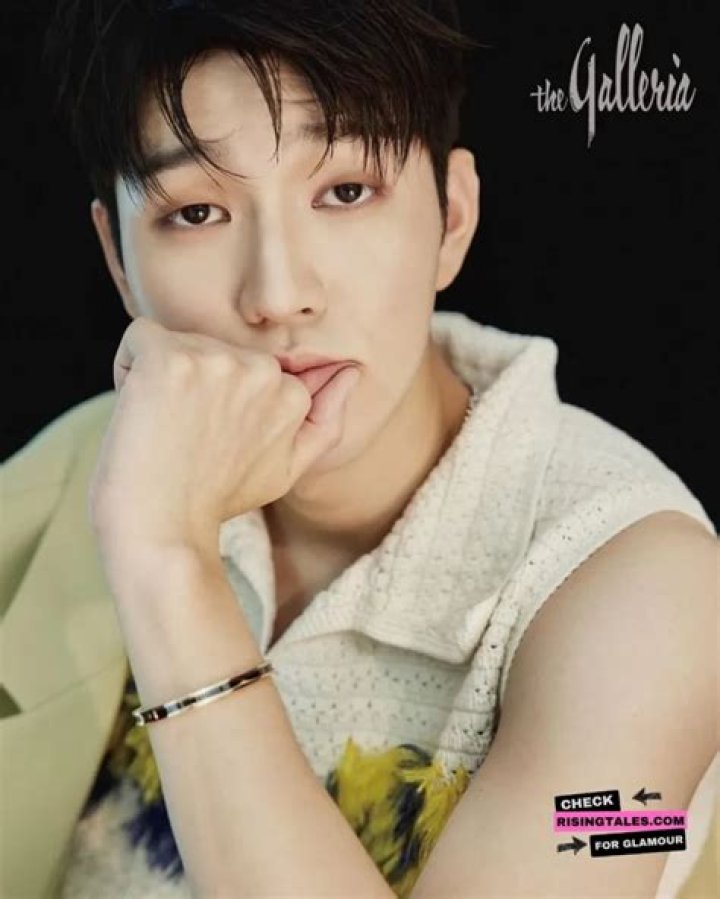 Yoo In-soo Height, Weight, Net Worth, Age, Birthday, Wikipedia, Who, Nationality, Biography